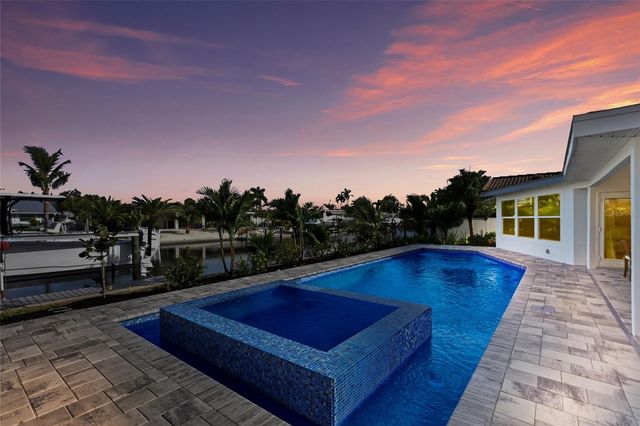 611 DUNDEE LANE, Holmes Beach, FL 34217