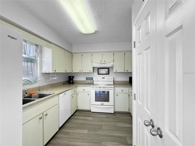 824 GARFISH AVENUE, New Smyrna Beach, FL 32169