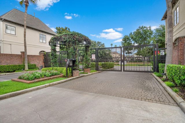 6315 Mystic Bridge Drive, Houston, TX 77021