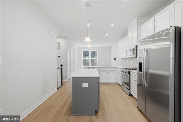 4322 ELLIPSE TER, Chantilly, VA 20151