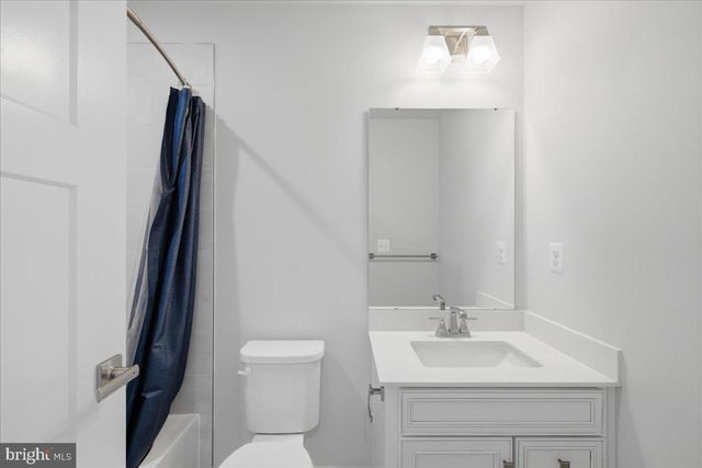 4322 ELLIPSE TER, Chantilly, VA 20151