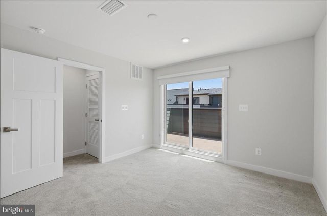 4322 ELLIPSE TER, Chantilly, VA 20151