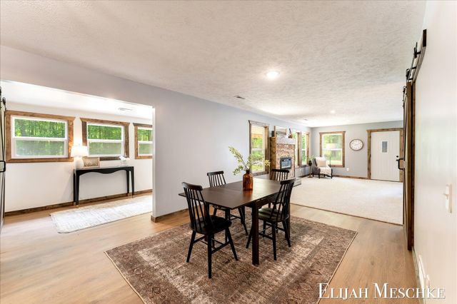 8938 Mackinaw Trail Drive, Howard City, MI 49329