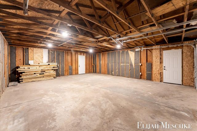 8938 Mackinaw Trail Drive, Howard City, MI 49329