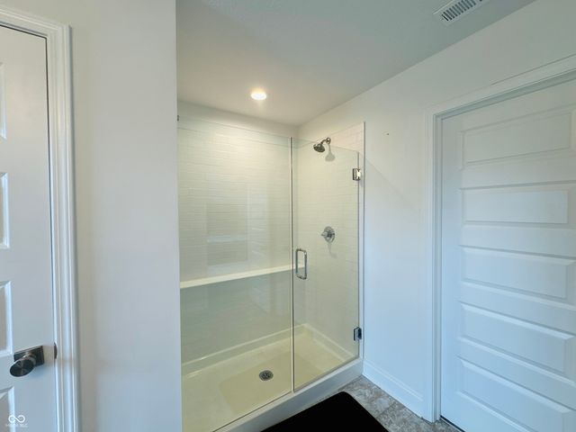 980 S Raylee Garden Drive, New Palestine, IN 46163