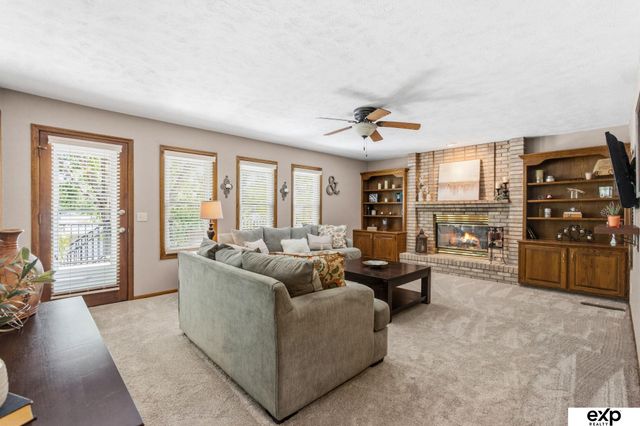 6311 S 157th Street, Omaha, NE 68135