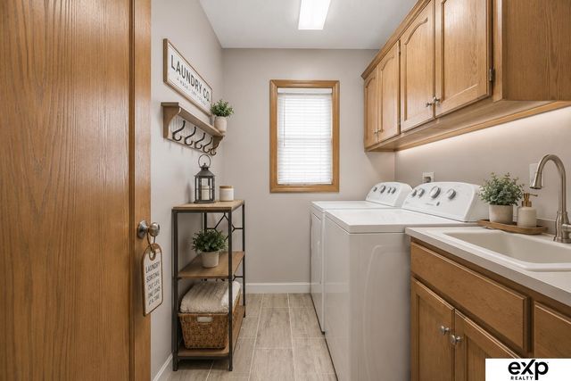 6311 S 157th Street, Omaha, NE 68135