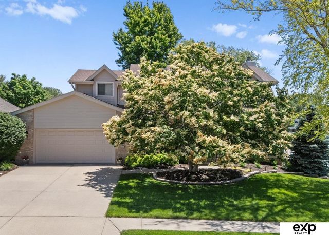 6311 S 157th Street, Omaha, NE 68135
