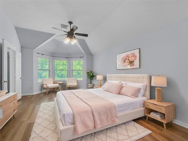 42 Silver Lute Place, The Woodlands, TX 77381