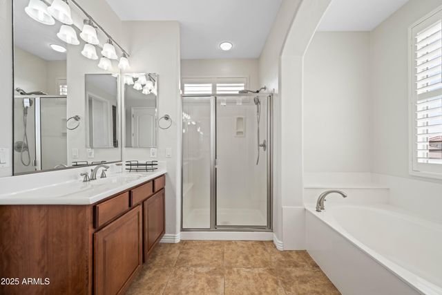 16880 W jackson Street, Goodyear, AZ 85338