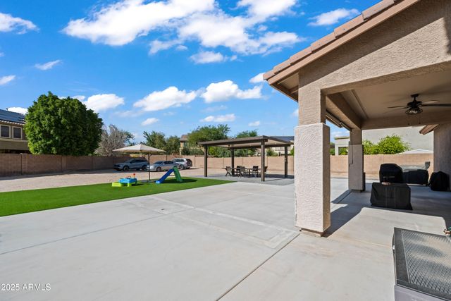 16880 W jackson Street, Goodyear, AZ 85338