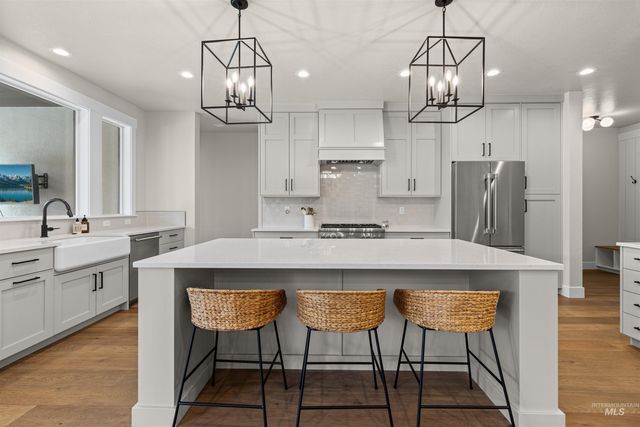 2520 N Annadale Ave, Eagle, ID 83616