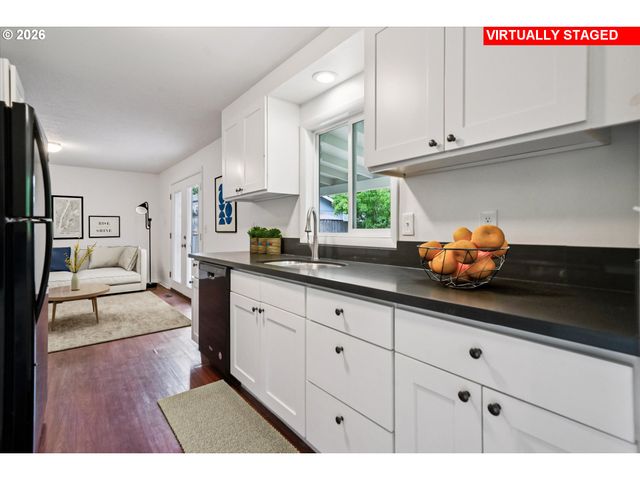 965 Sw TROPICANA Ave, Beaverton, OR 97005
