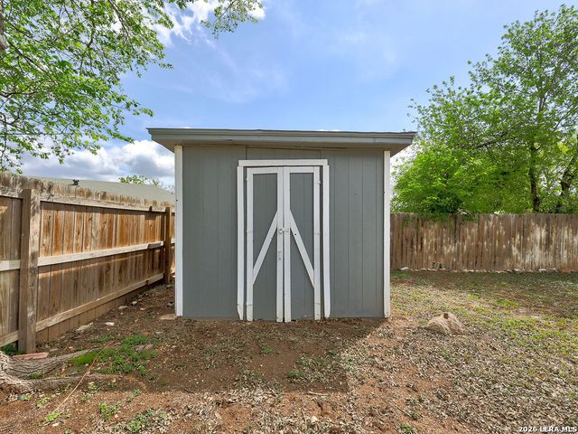 8303 Meadow Fire, San Antonio, TX 78251