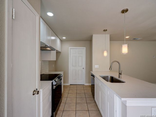 8303 Meadow Fire, San Antonio, TX 78251