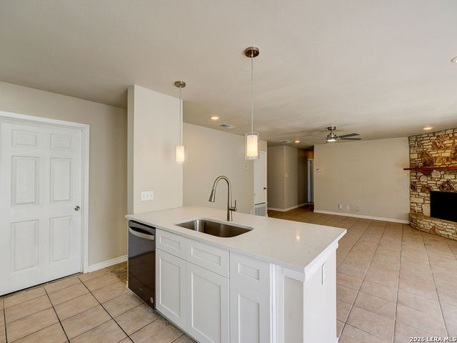 8303 Meadow Fire, San Antonio, TX 78251