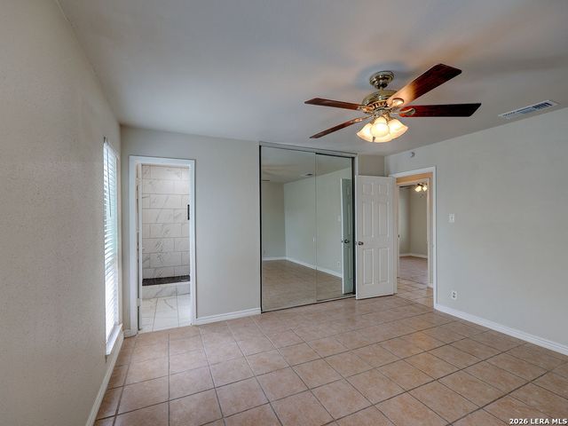 8303 Meadow Fire, San Antonio, TX 78251