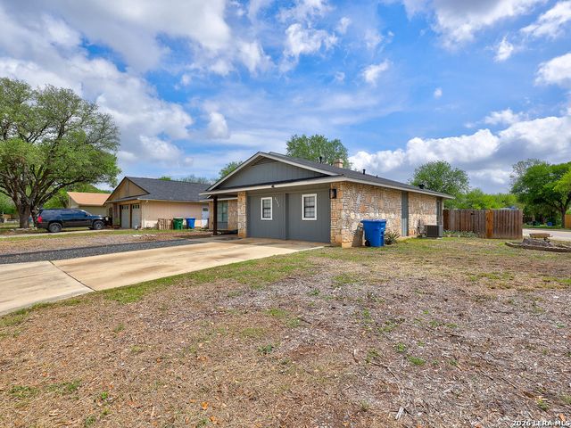 8303 Meadow Fire, San Antonio, TX 78251