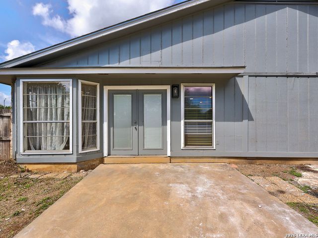 8303 Meadow Fire, San Antonio, TX 78251