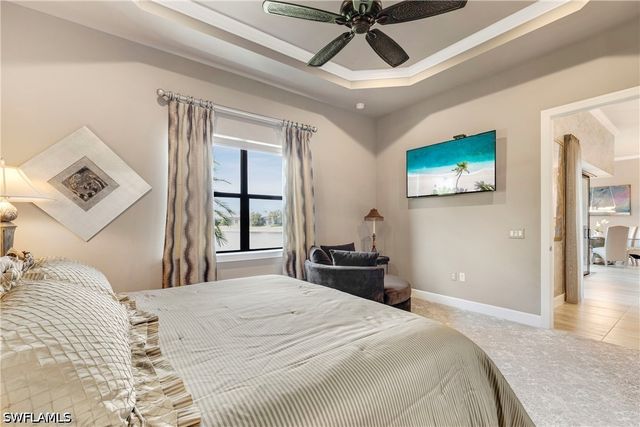 7478 Winding Cypress DR, Naples, FL 34114