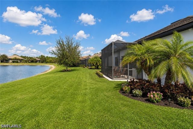 7478 Winding Cypress DR, Naples, FL 34114