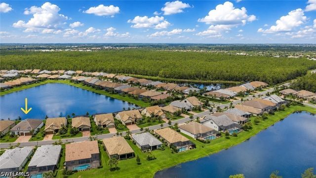 7478 Winding Cypress DR, Naples, FL 34114
