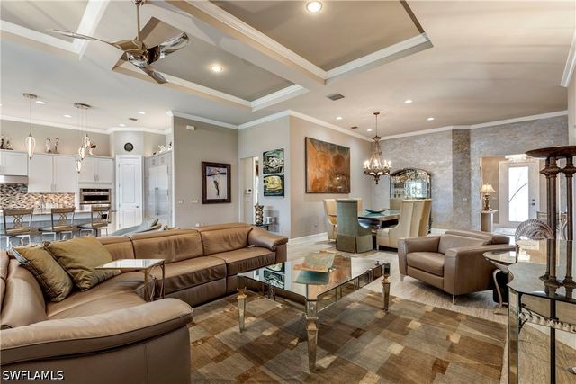 7478 Winding Cypress DR, Naples, FL 34114