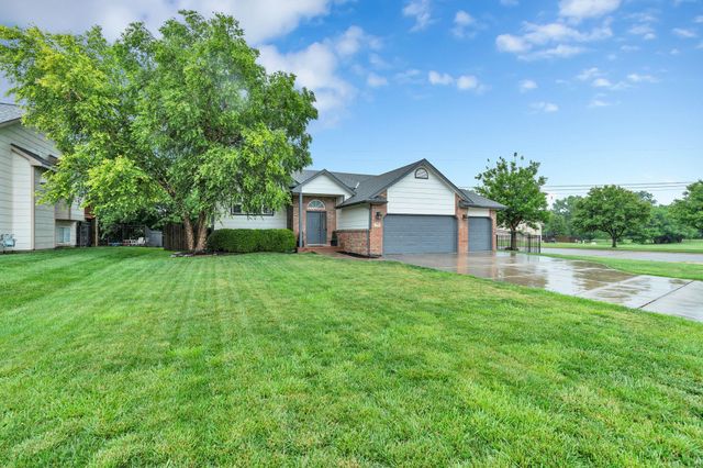610 W Gatewood Ln, Andover, KS 67002