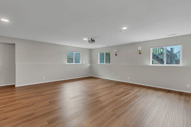 610 W Gatewood Ln, Andover, KS 67002