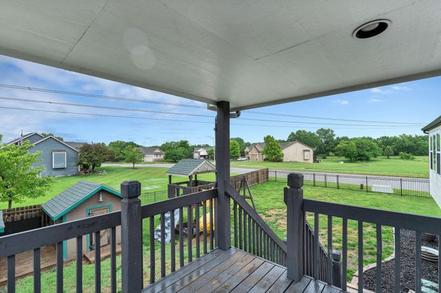 610 W Gatewood Ln, Andover, KS 67002