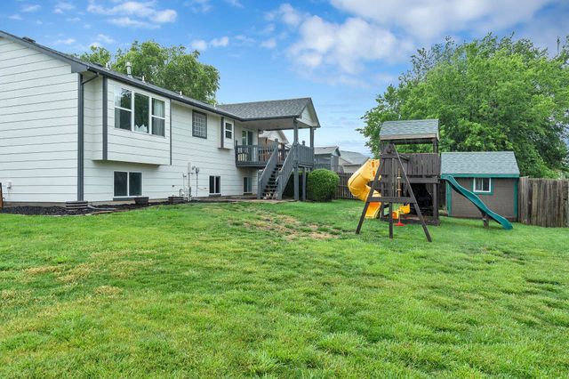 610 W Gatewood Ln, Andover, KS 67002