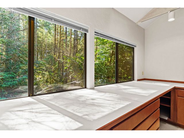 88152 KEOLA Ln, Springfield, OR 97478