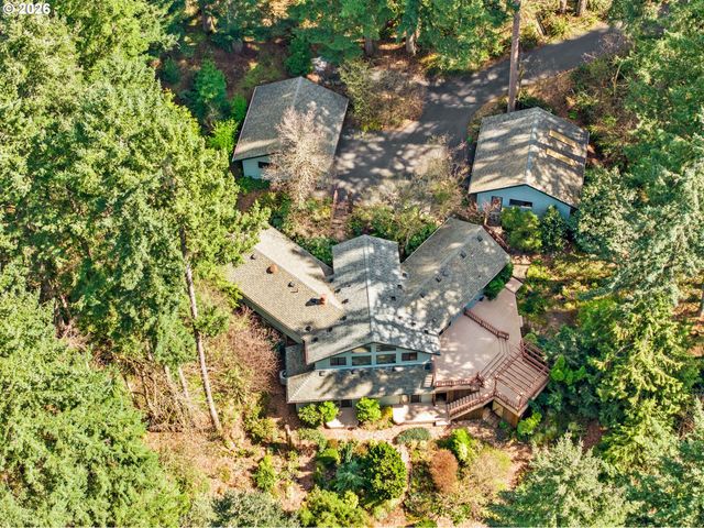 88152 KEOLA Ln, Springfield, OR 97478