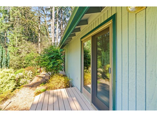 88152 KEOLA Ln, Springfield, OR 97478