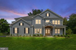 11632 PINE TREE DR, Fairfax, VA 22033