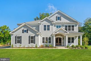 11632 PINE TREE DR, Fairfax, VA 22033