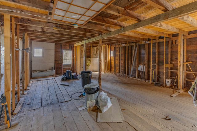 872 Tenney Mountain Highway, Plymouth, NH 03264