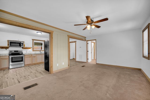 2405 Athens Hwy, Elberton, GA 30635