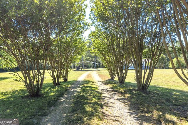 2405 Athens Hwy, Elberton, GA 30635