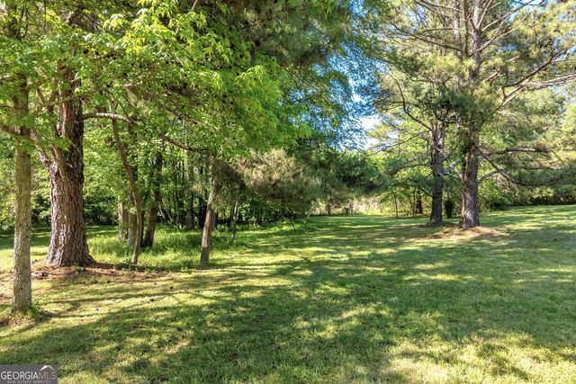 2405 Athens Hwy, Elberton, GA 30635