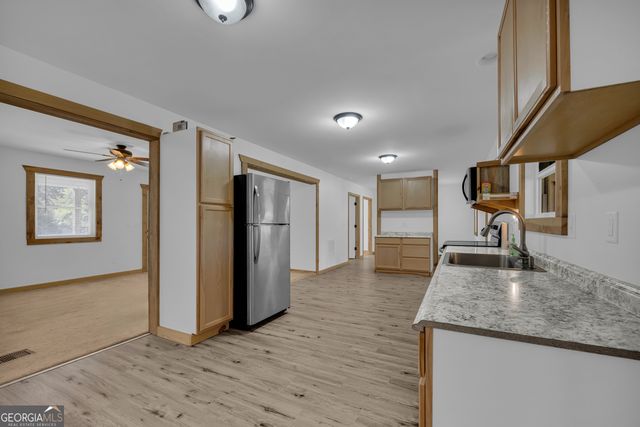 2405 Athens Hwy, Elberton, GA 30635