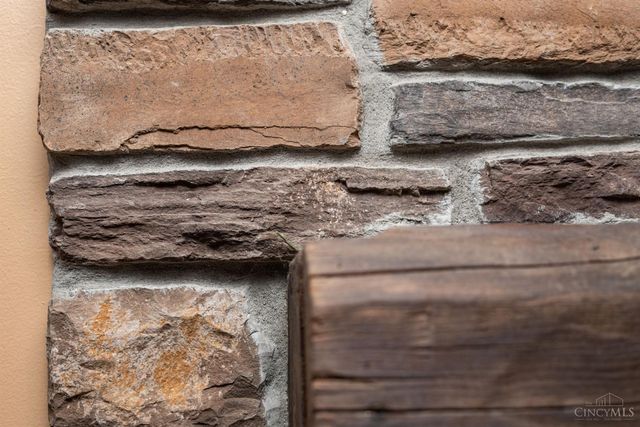 2214 Trappers Knoll Drive, Batavia Twp, OH 45103