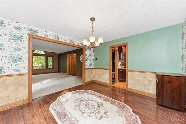 2214 Trappers Knoll Drive, Batavia Twp, OH 45103