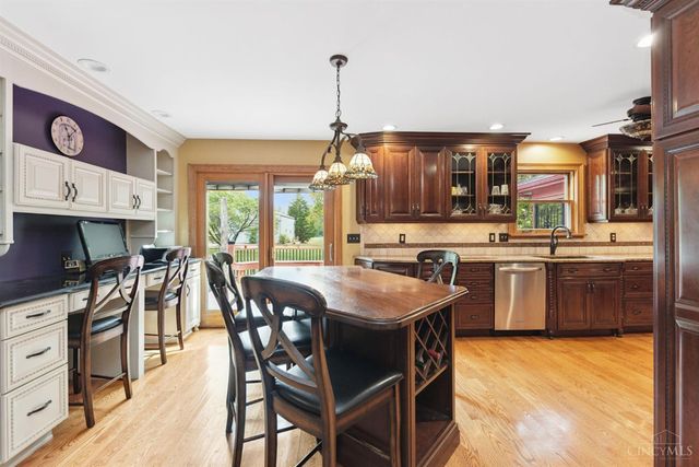 2214 Trappers Knoll Drive, Batavia Twp, OH 45103