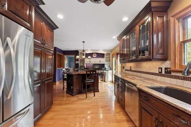 2214 Trappers Knoll Drive, Batavia Twp, OH 45103