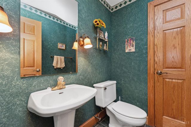 2214 Trappers Knoll Drive, Batavia Twp, OH 45103