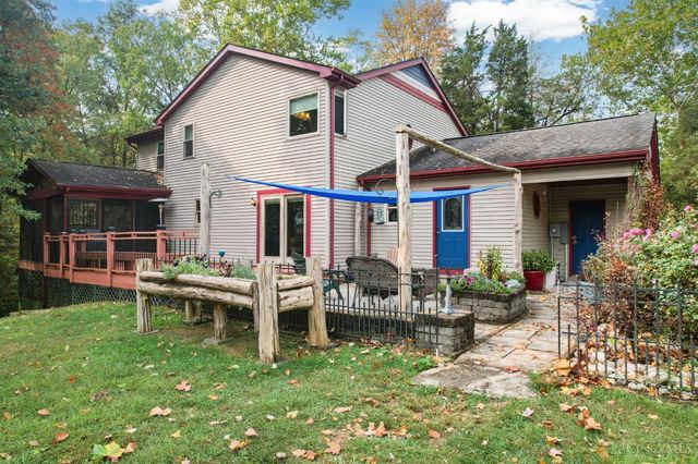 2214 Trappers Knoll Drive, Batavia Twp, OH 45103