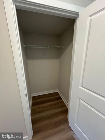 28 E BARNES WAY, Sicklerville, NJ 08081