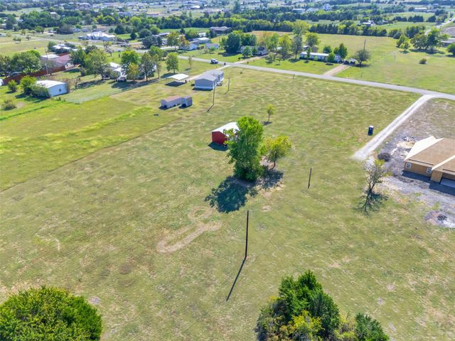 5726 Hillcrest Drive, Farmersville, TX 75442