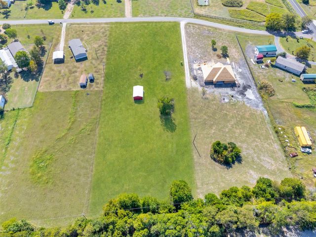 5726 Hillcrest Drive, Farmersville, TX 75442